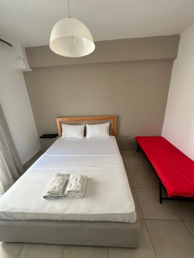 Rooms To Let Stefos Néa Khilí Eksteriør bilde